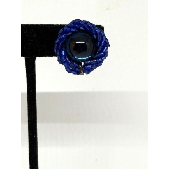 Vintage Blue Seed Bead Cluster Clip On Earrings w/ Blue Cabochon Center - Picture 3 of 7